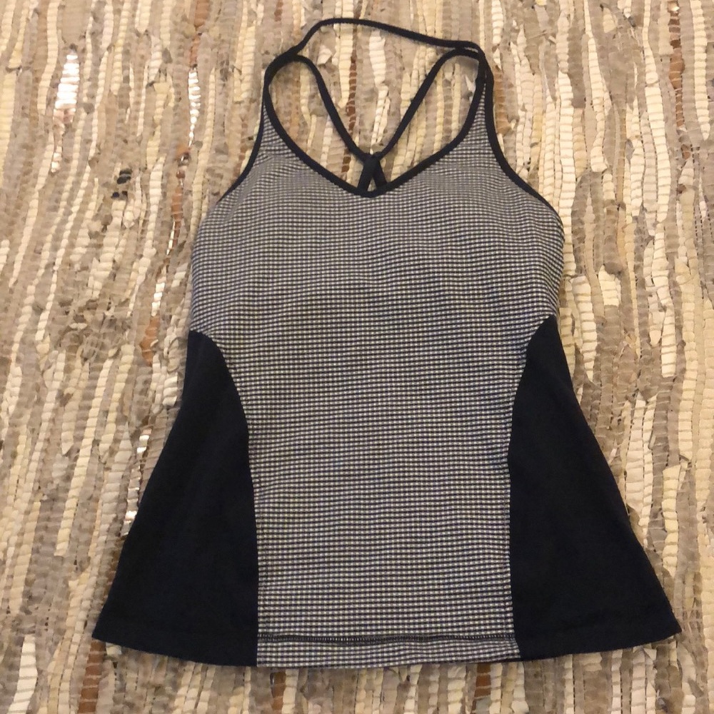 Lulu lemon top